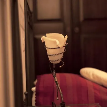 לינה וארוחת בוקר Corte Barocca 4*