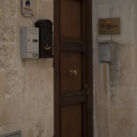 לינה וארוחת בוקר Corte Barocca